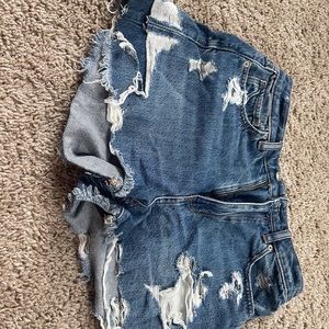 American Eagle, Mom shorts size 6 comfort stretch shorts, nwt